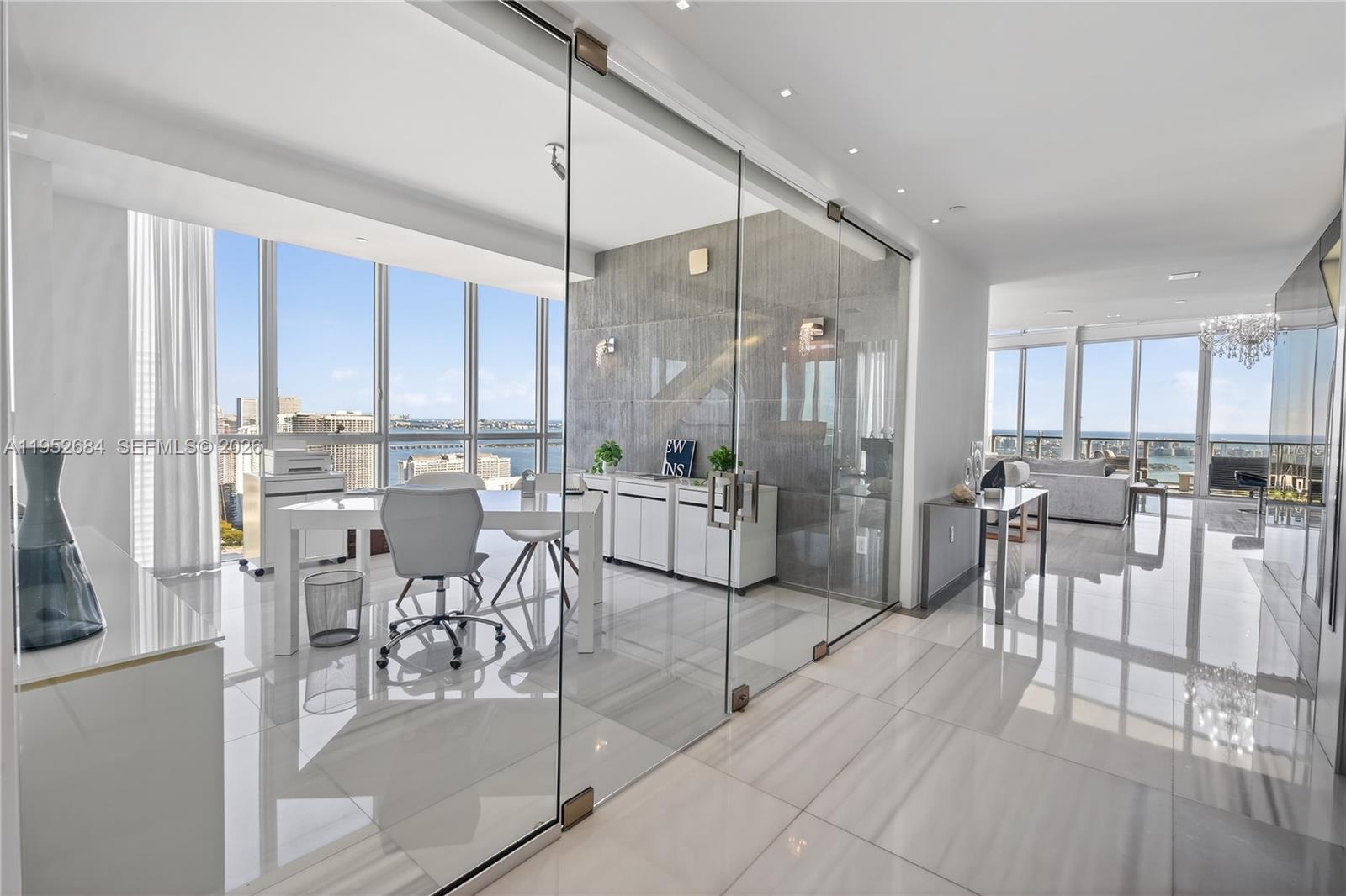 1100 Biscayne Boulevard 5306 Property Photo 12