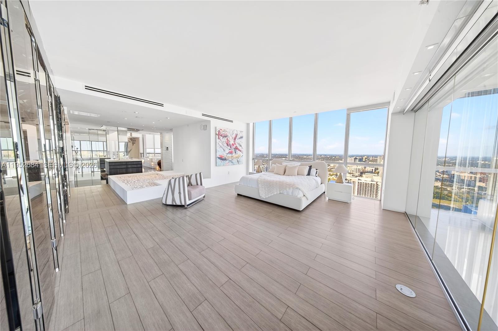 1100 Biscayne Boulevard 5306 Property Photo 49