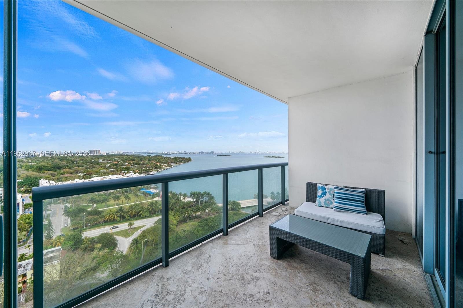 601 NE 36th Street 1704