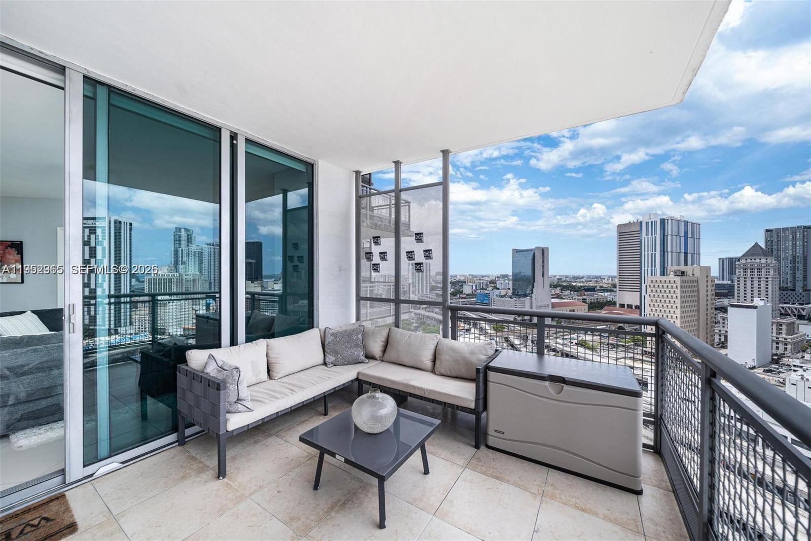 350 S Miami Avenue 2505 Property Photo 25