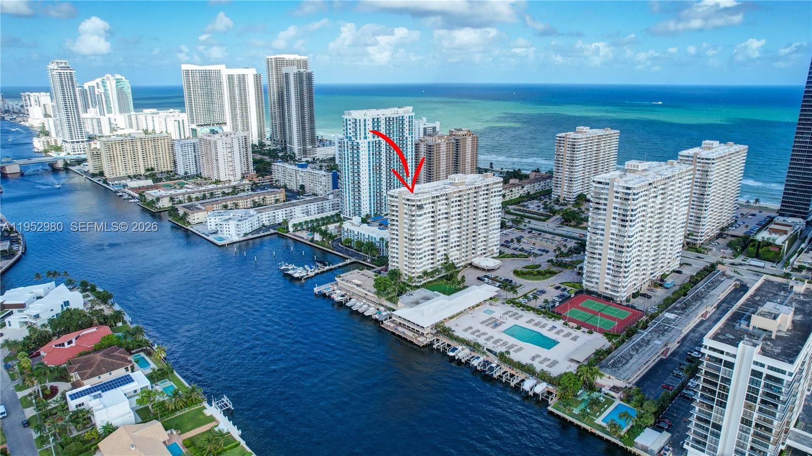 1965 S Ocean Drive 4S Property Photo 1