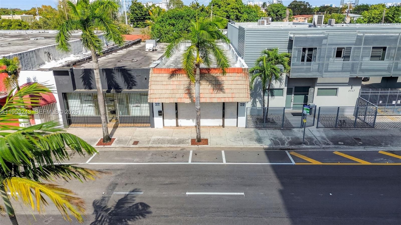 2151 Sw 8th Street Property Photo 4
