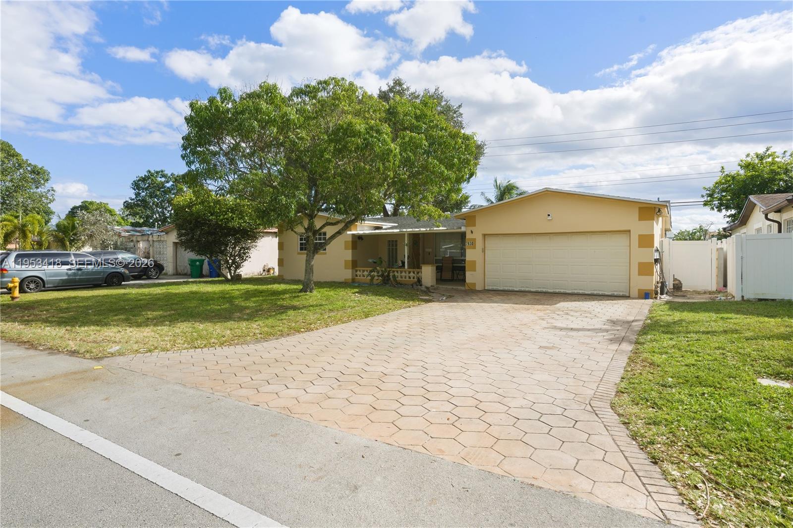 7630 Embassy Boulevard Property Photo 2