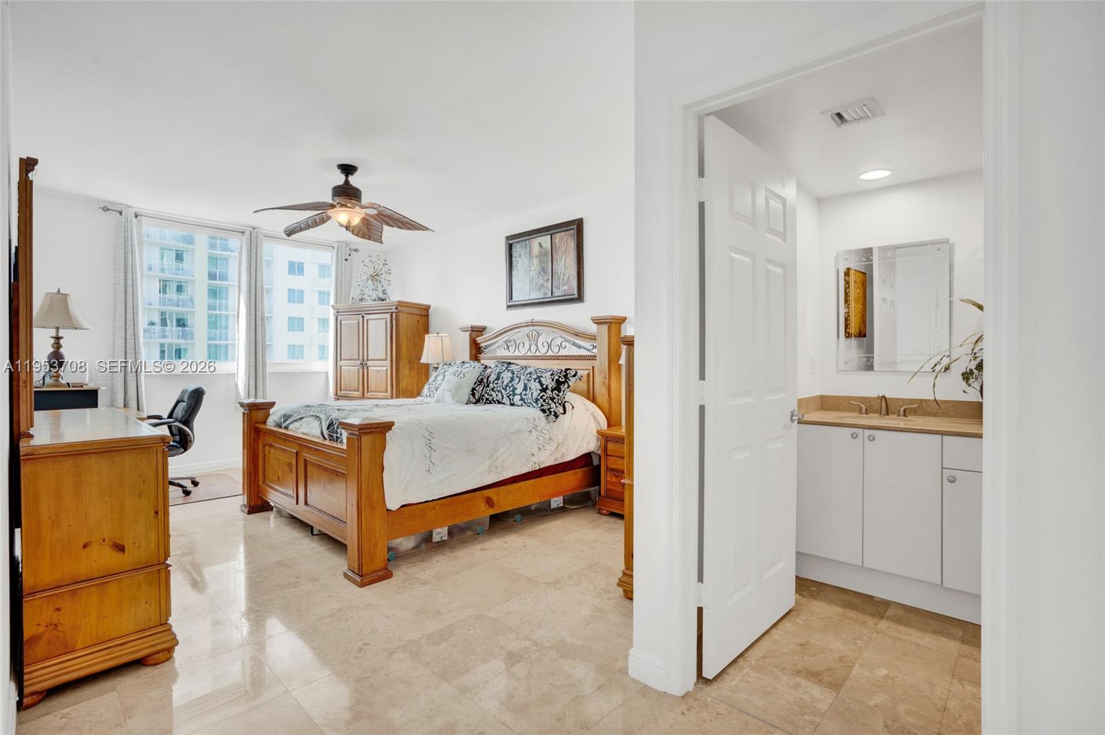1755 E Hallandale Beach Boulevard 1208e Property Photo 15