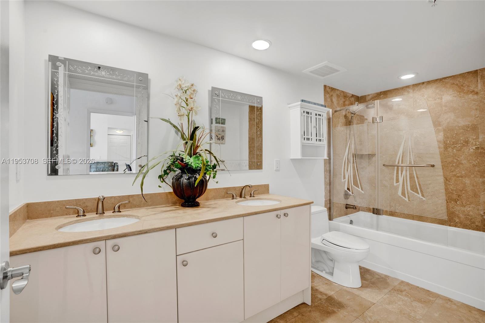 1755 E Hallandale Beach Boulevard 1208e Property Photo 19