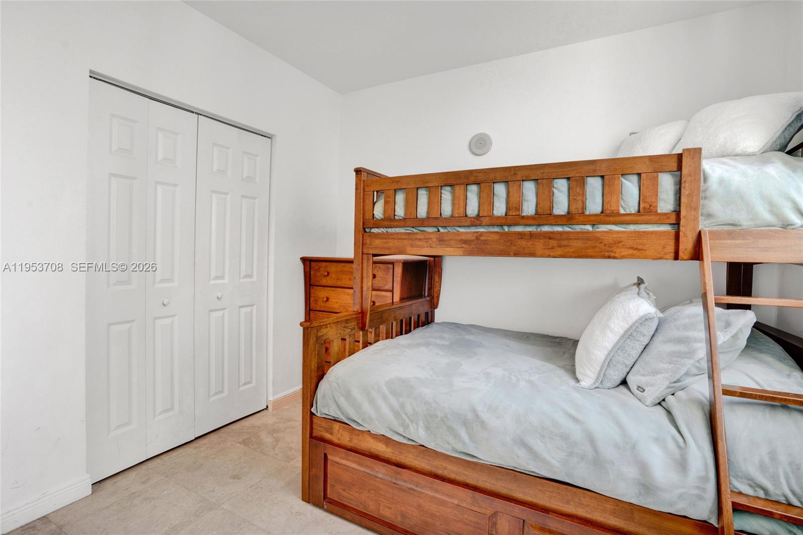 1755 E Hallandale Beach Boulevard 1208e Property Photo 23