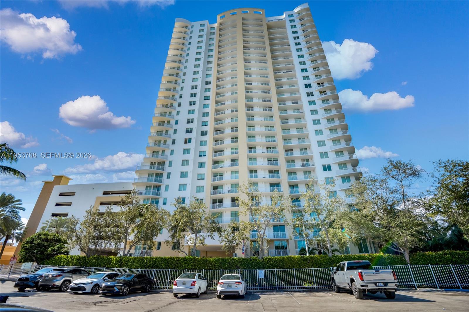 1755 E Hallandale Beach Boulevard 1208e Property Photo 29