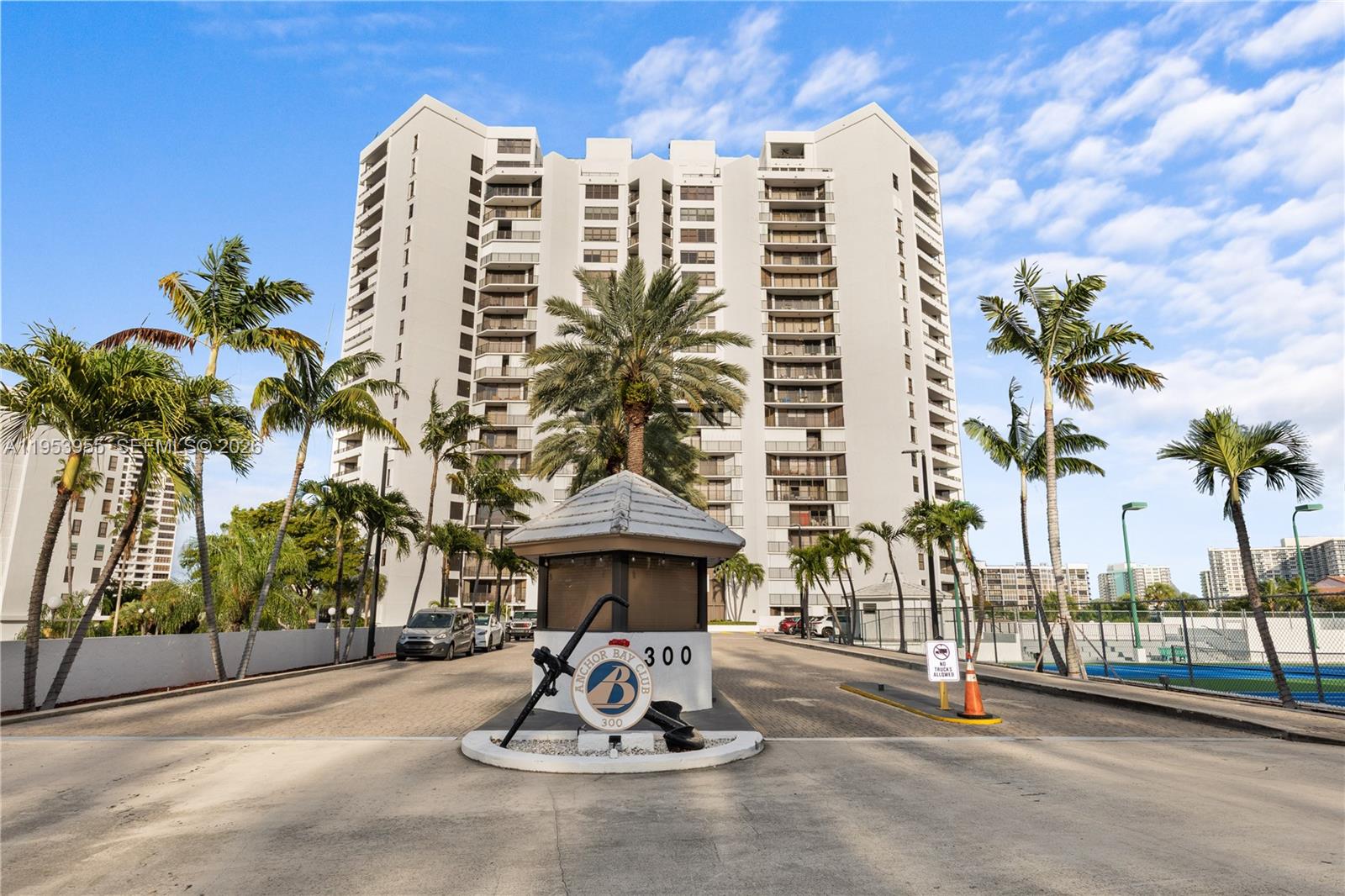 300 Three Islands Boulevard 417 Property Photo 1