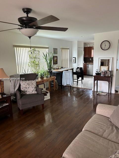 9841 Sunrise Lakes Boulevard 310