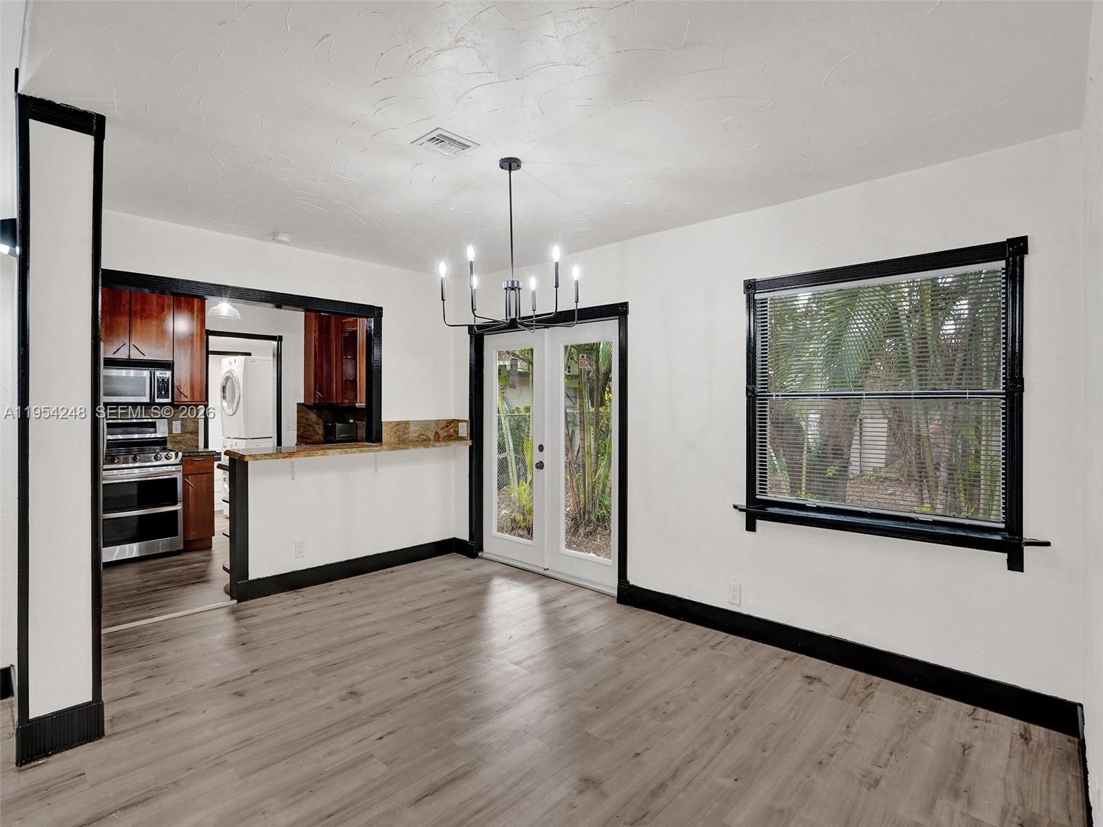 1409 Sw 1st Street Property Photo 14