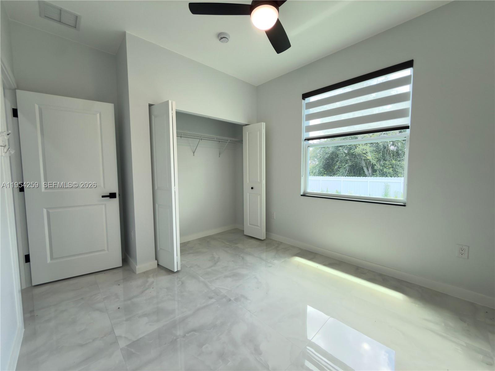 1111 Gunby Avenue S Property Photo 15