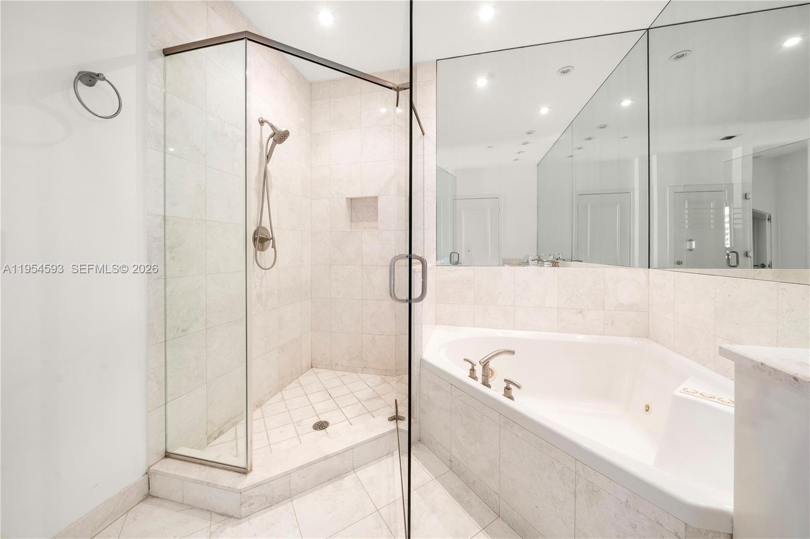 901 Brickell Key Boulevard 3706 Property Photo 16