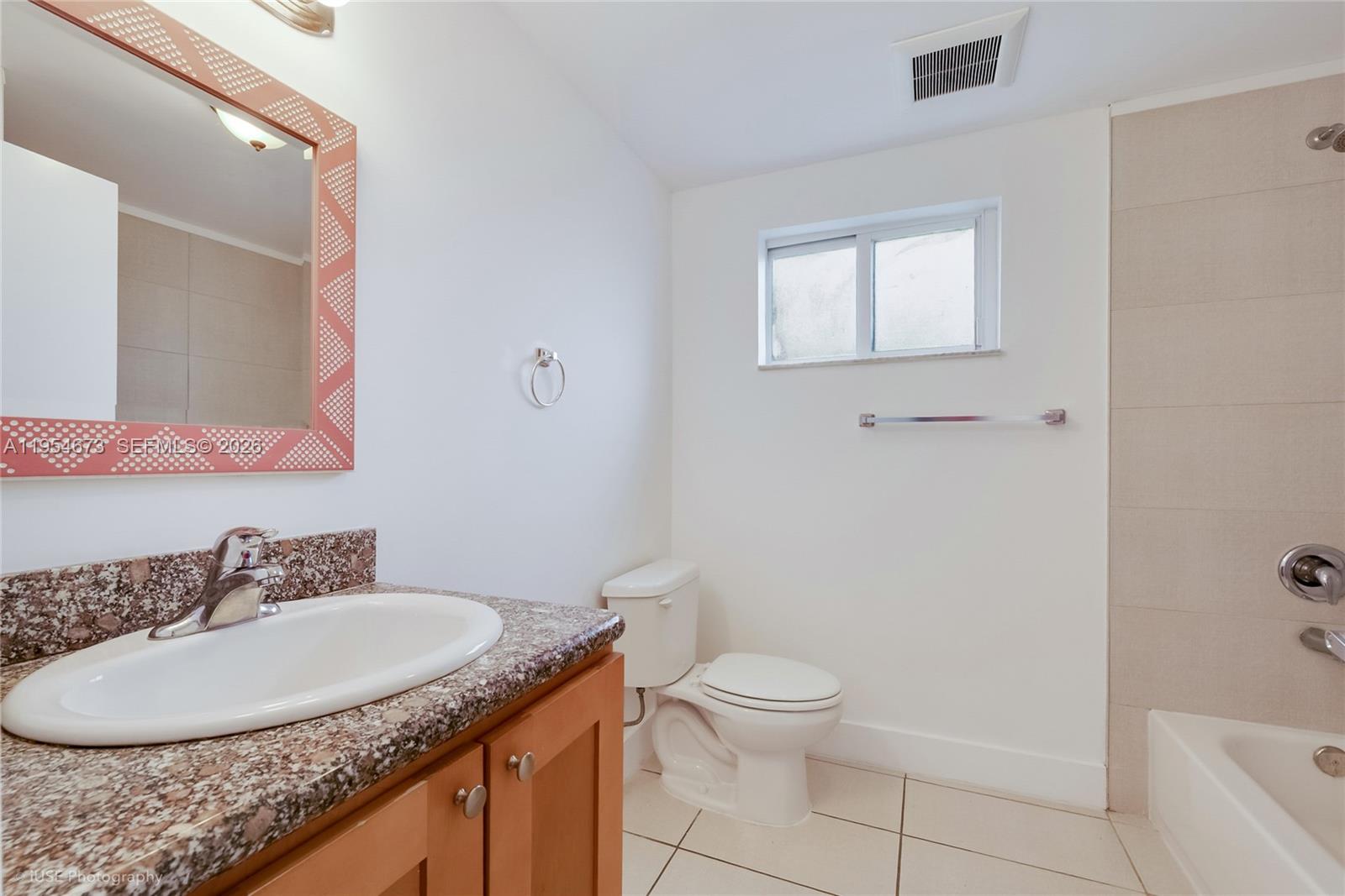 750 Sw 2nd Street Property Photo 5