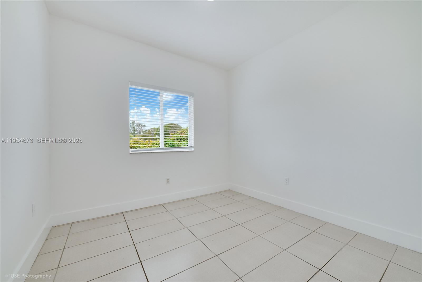750 Sw 2nd Street Property Photo 14