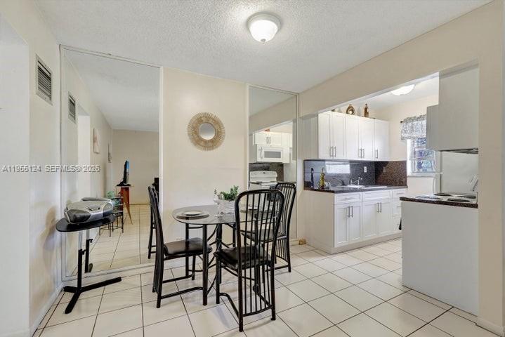 2145 Pierce Street 326 Property Photo 9