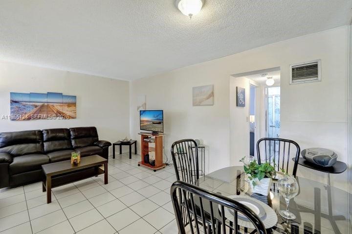 2145 Pierce Street 326 Property Photo 11