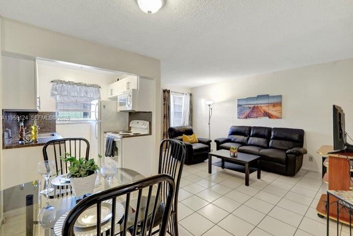 2145 Pierce Street 326 Property Photo 12