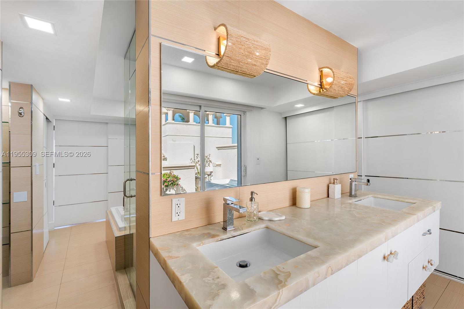 2443 Fisher Island Drive 5403 Property Photo 37