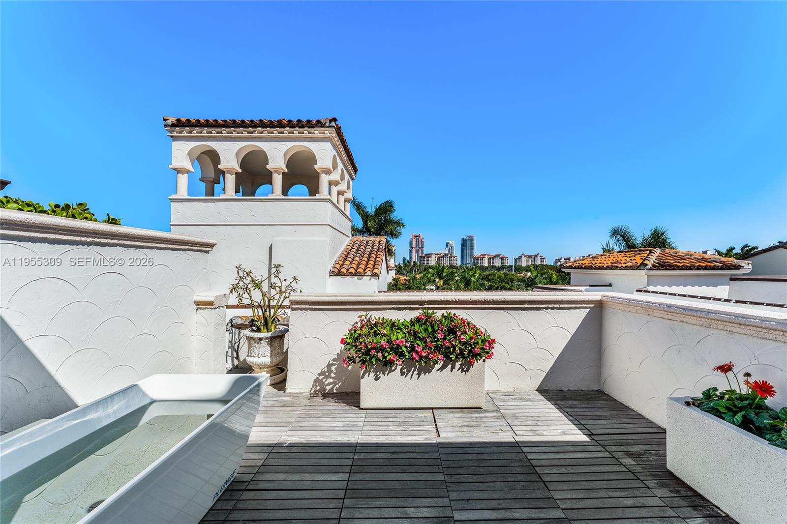 2443 Fisher Island Drive 5403 Property Photo 38