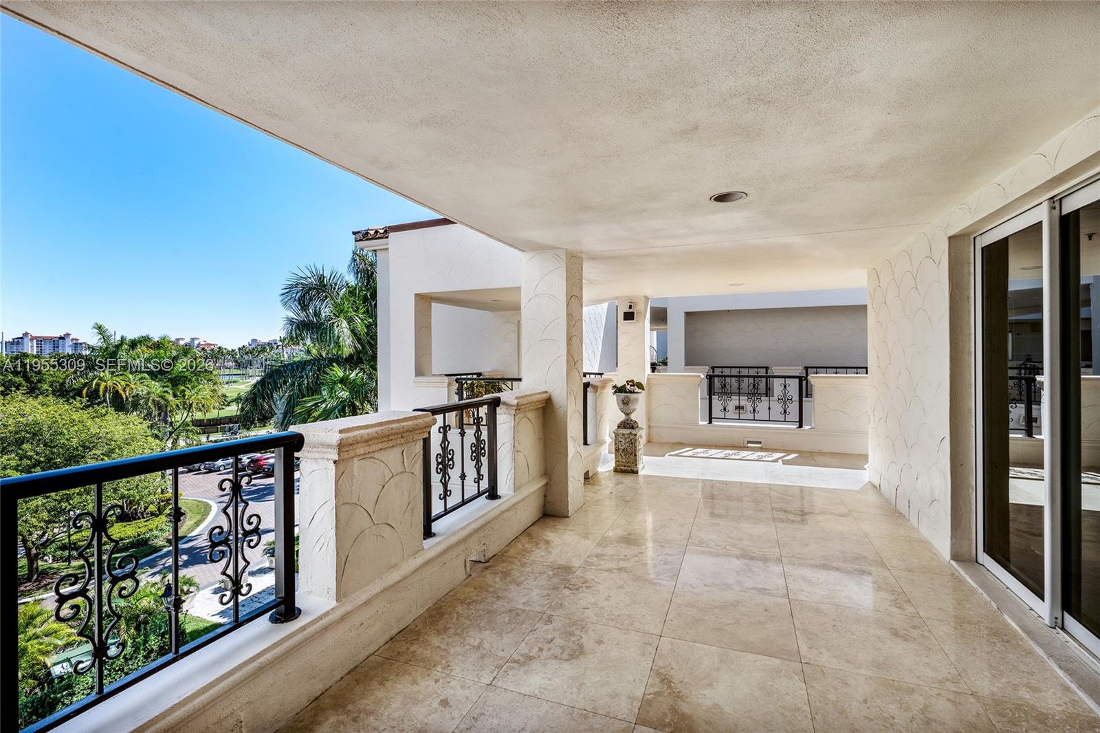 2443 Fisher Island Drive 5403 Property Photo 46