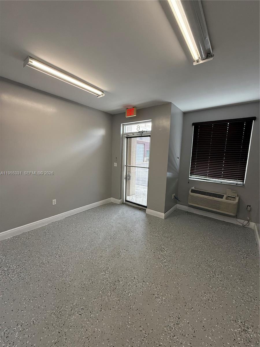 15075 Sw 137th Street 6 Property Photo 5