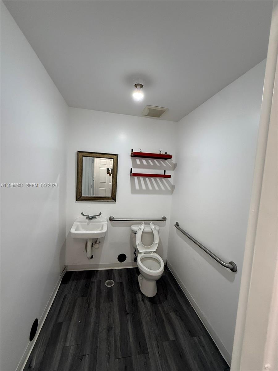 15075 Sw 137th Street 6 Property Photo 10