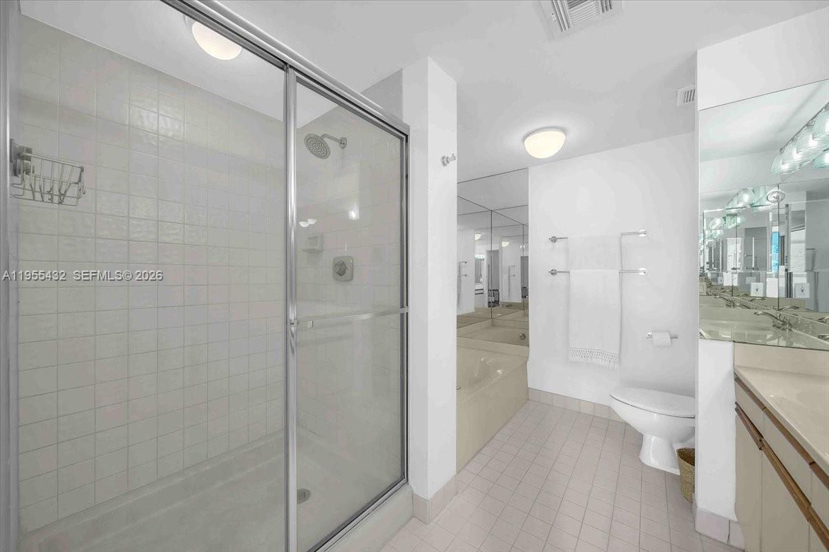 3610 Yacht Club Drive 1001 Property Photo 22