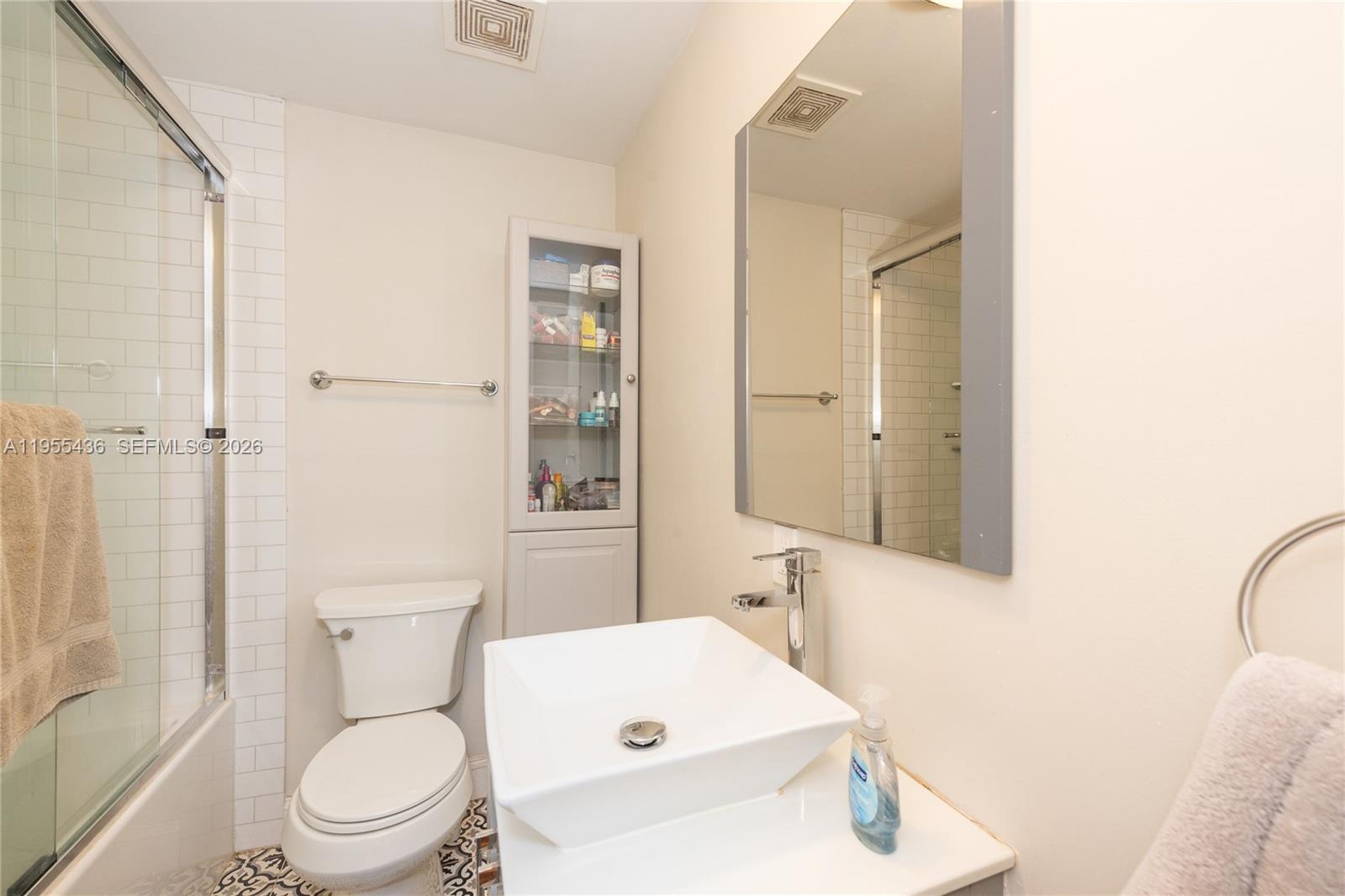 1256 Algeria Avenue Property Photo 20