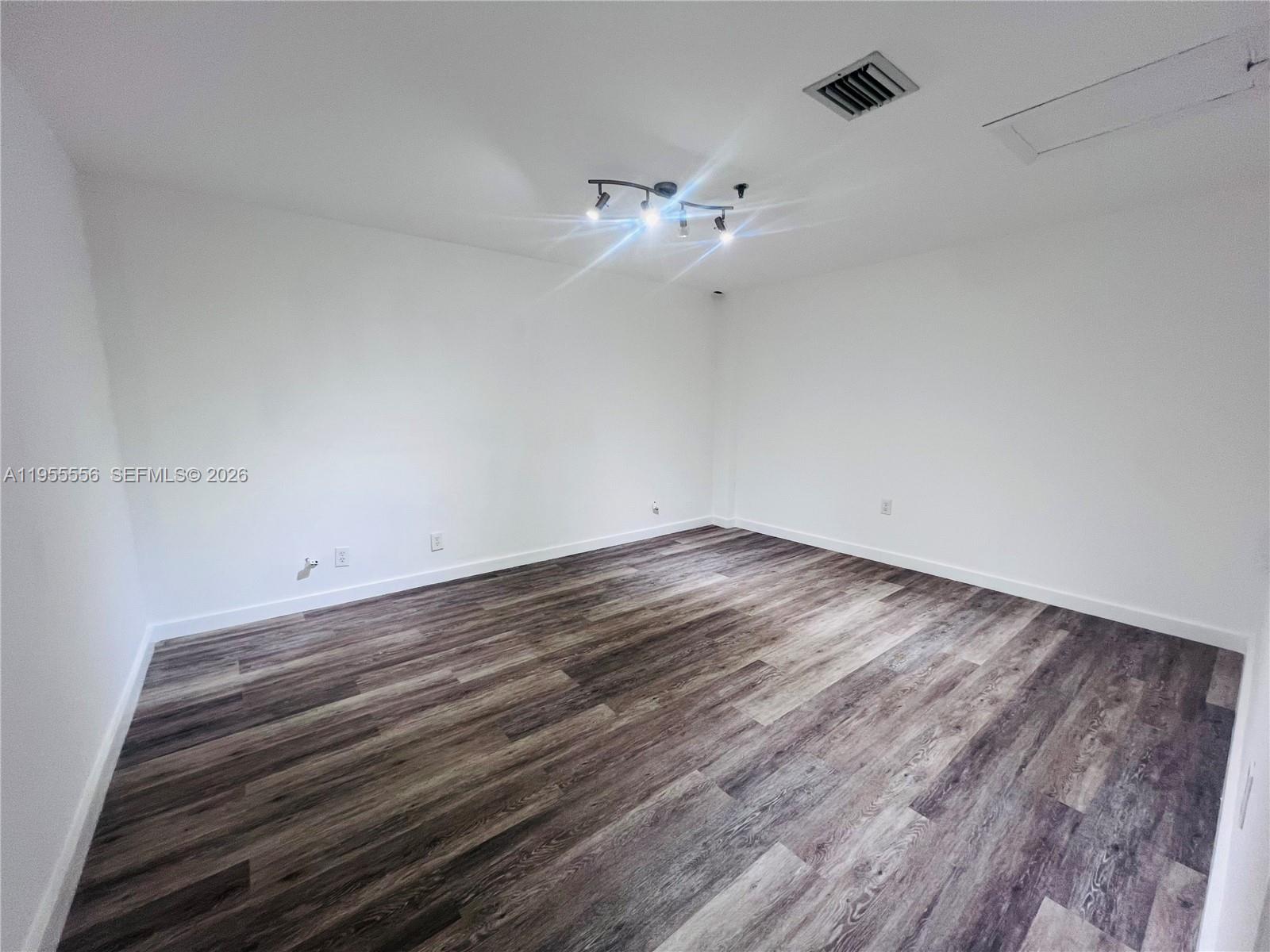7500 Nw 25th Street 256 Property Photo 2