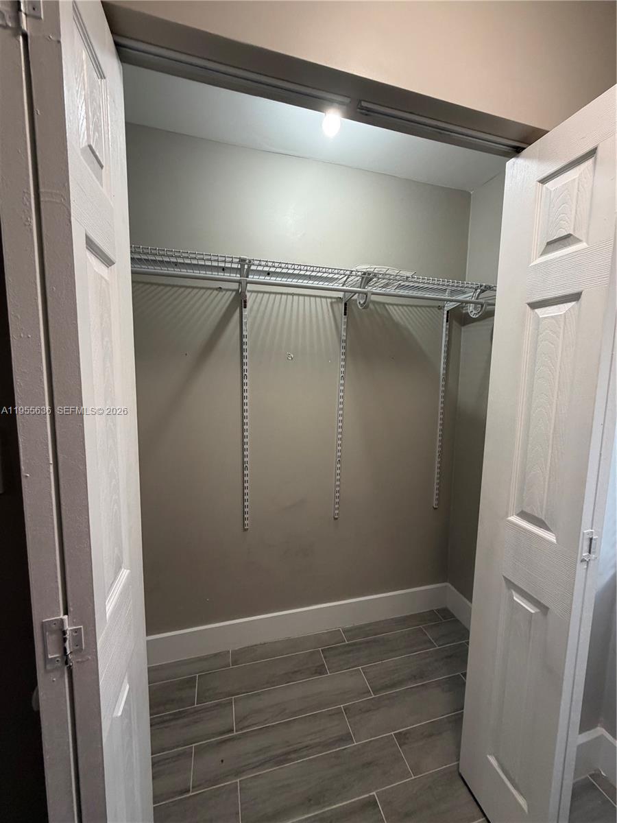 A11955636 Property Photo 11