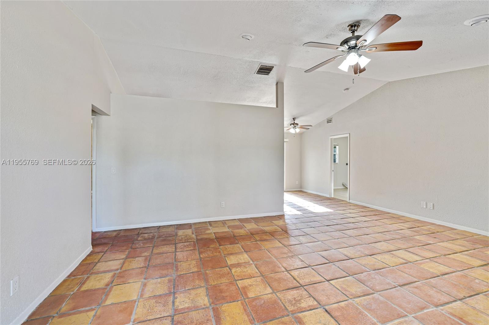 13010 60th Street N Property Photo 5