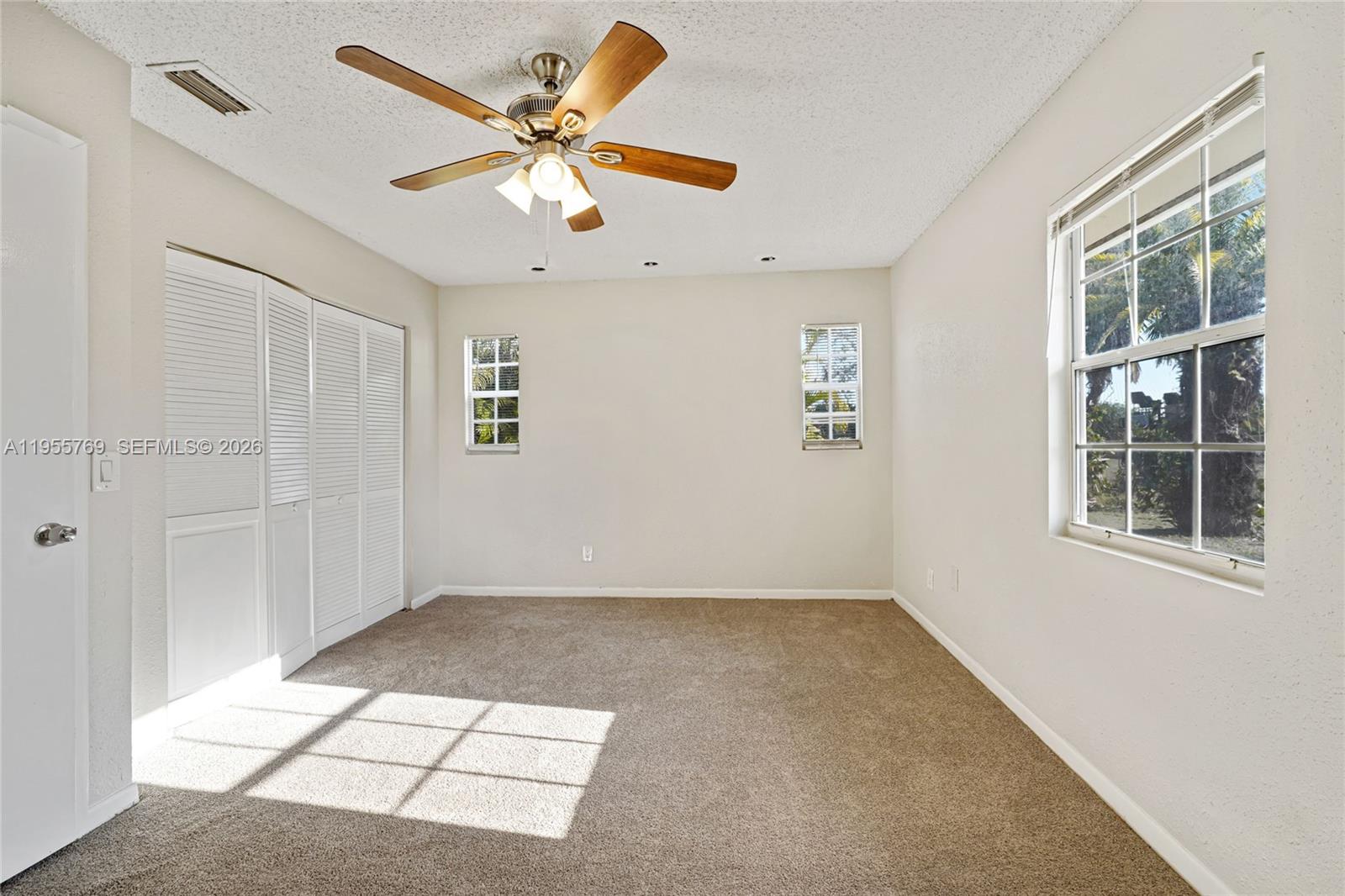 13010 60th Street N Property Photo 11