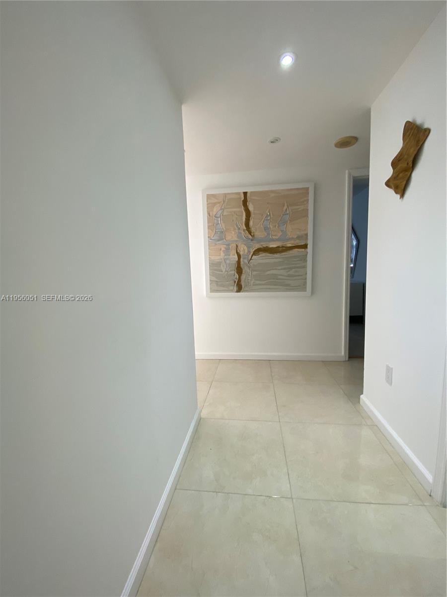 A11956051 Property Photo 21