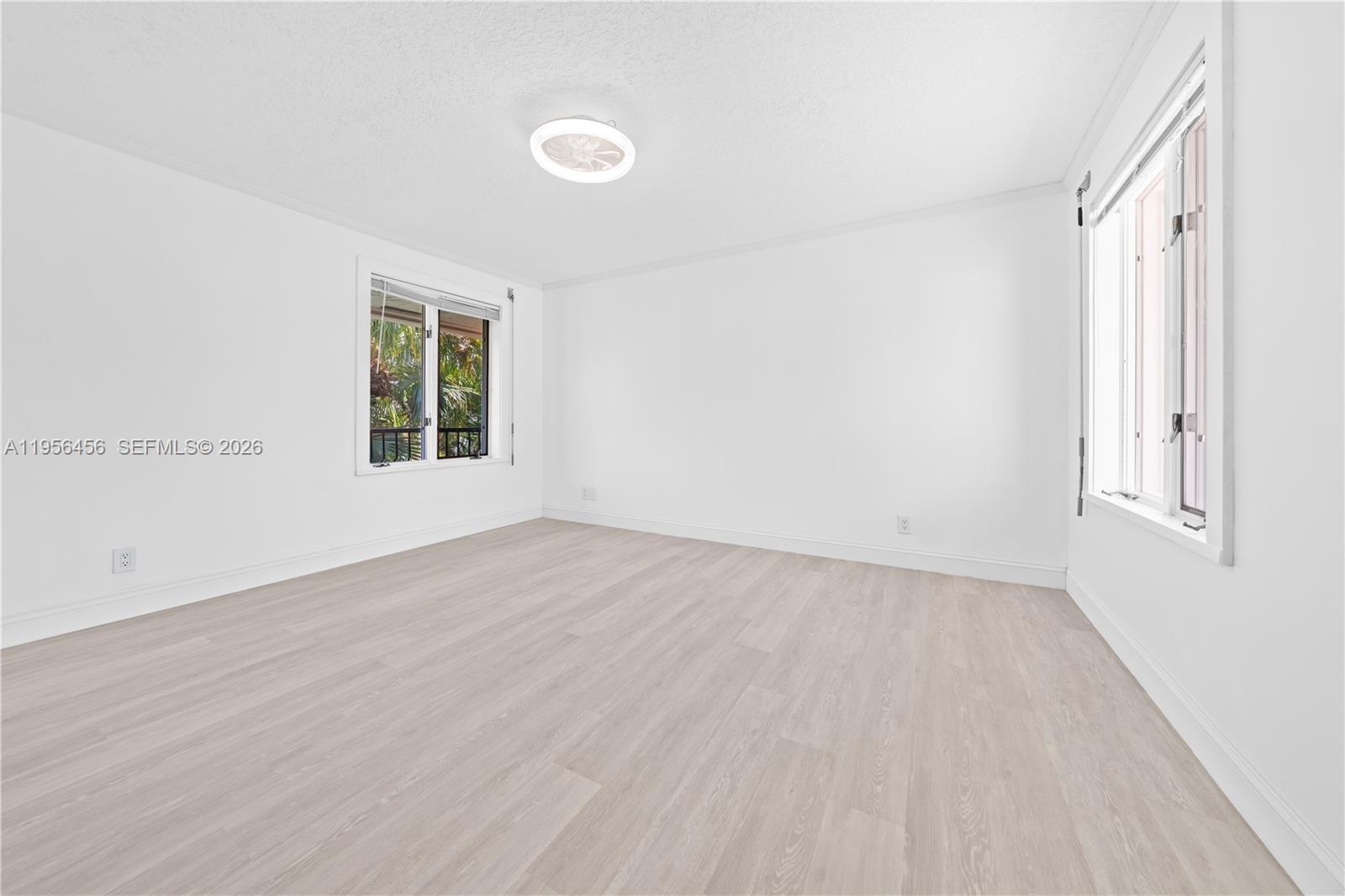 405 Bontona Avenue Property Photo 28