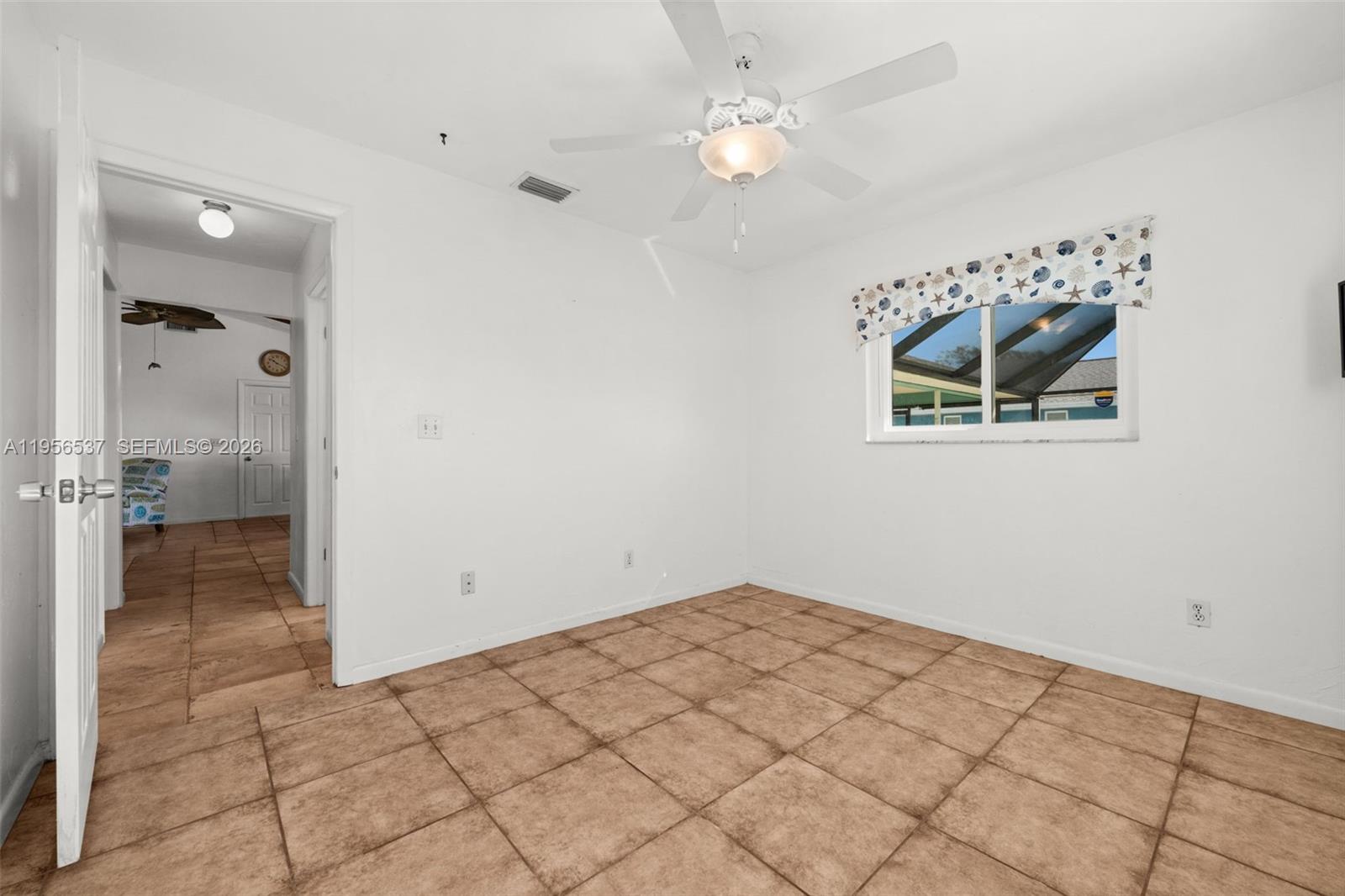 250 Sw 37th Terrace Property Photo 25