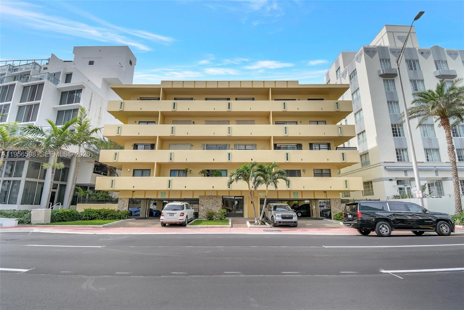 2924 Collins Avenue 501 Property Photo 33
