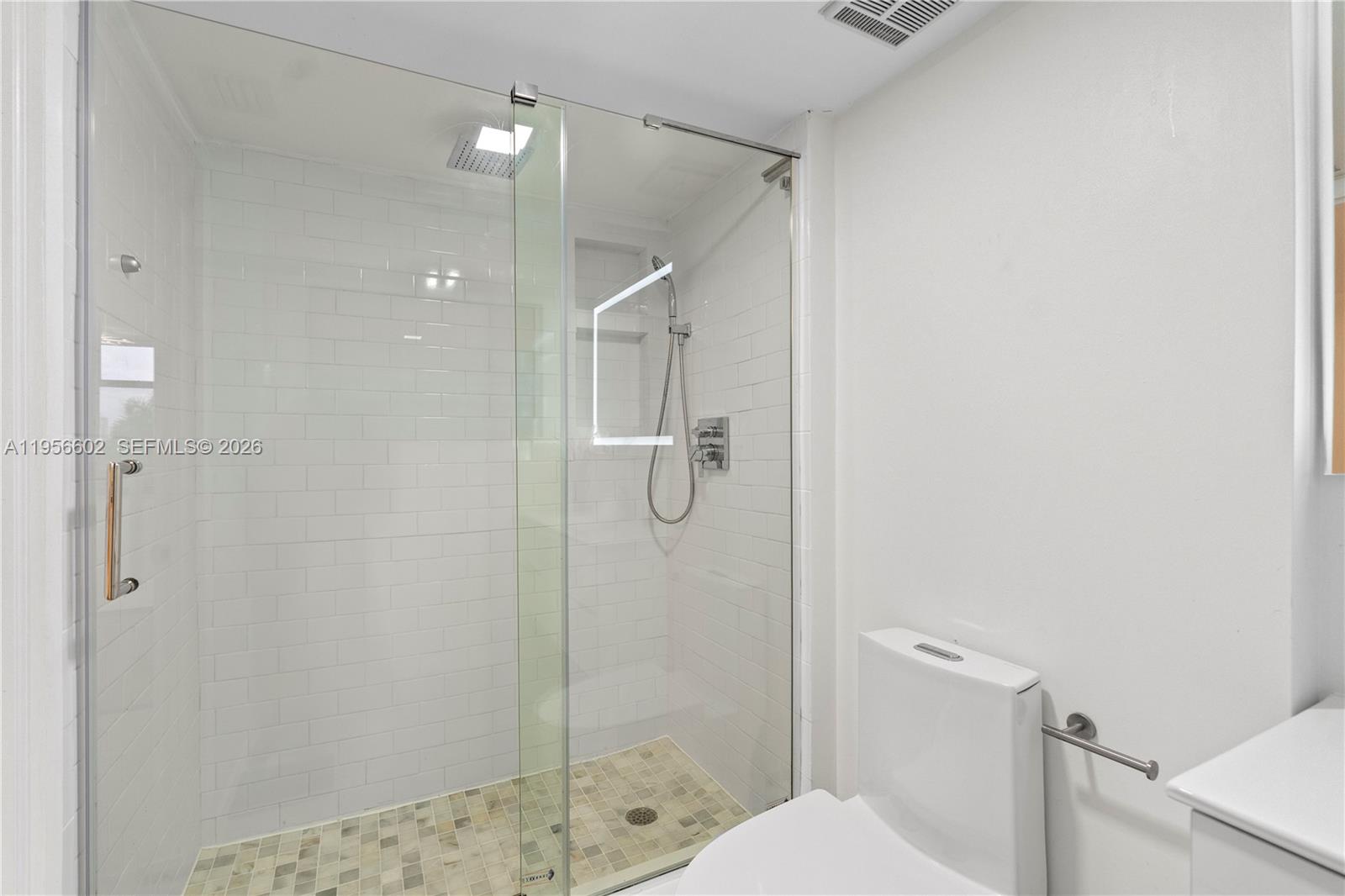 3440 Ne 192nd Street 5p-a Property Photo 15