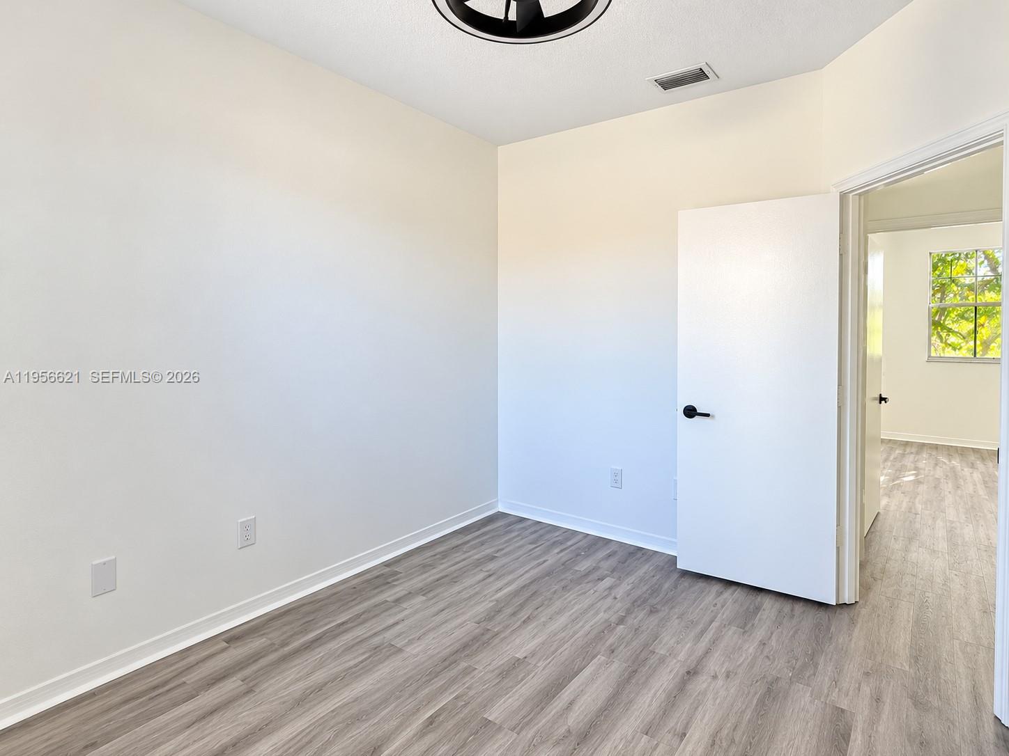 4932 Windward Way 1301 Property Photo 15