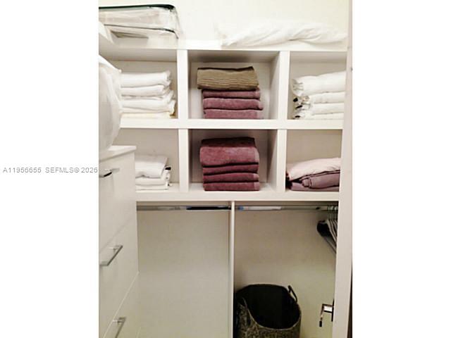 100 Lincoln Road 1112 Property Photo 17