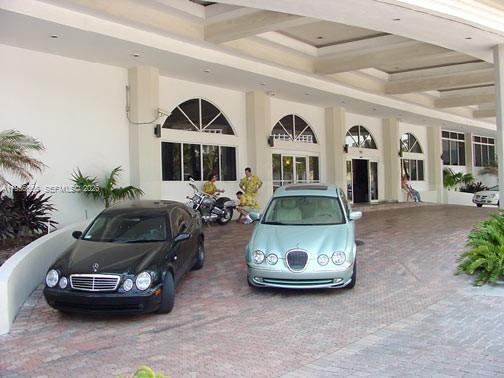 100 Lincoln Road 1112 Property Photo 24