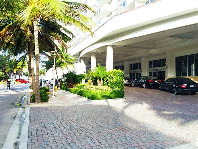 100 Lincoln Road 1112 Property Photo 25