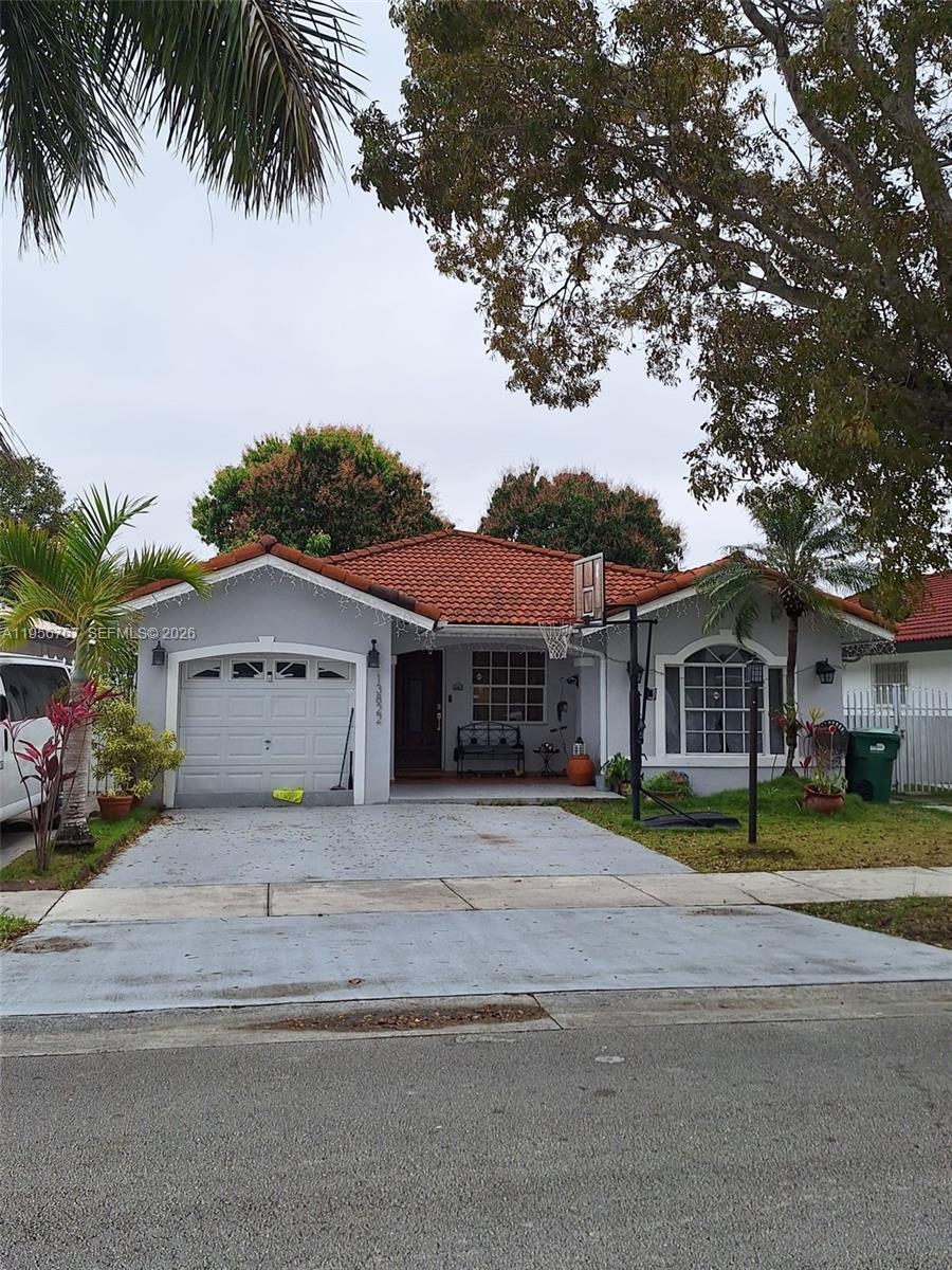 13822 SW 156th Street Property Photo 1