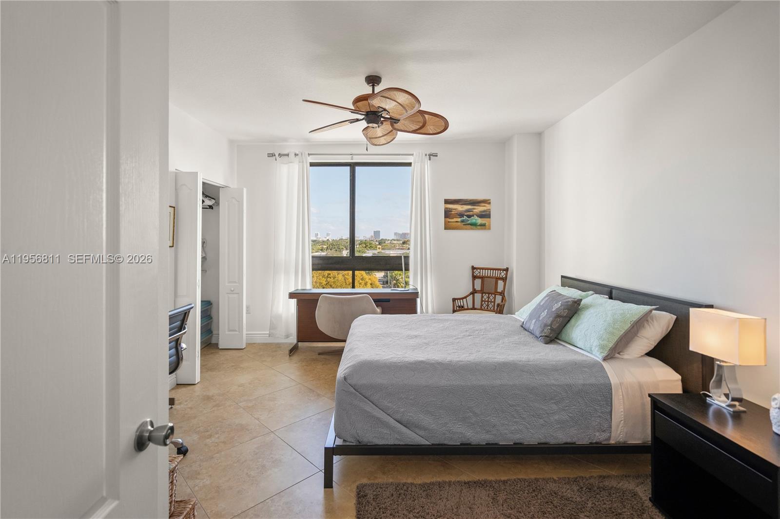 A11956811 Property Photo 17