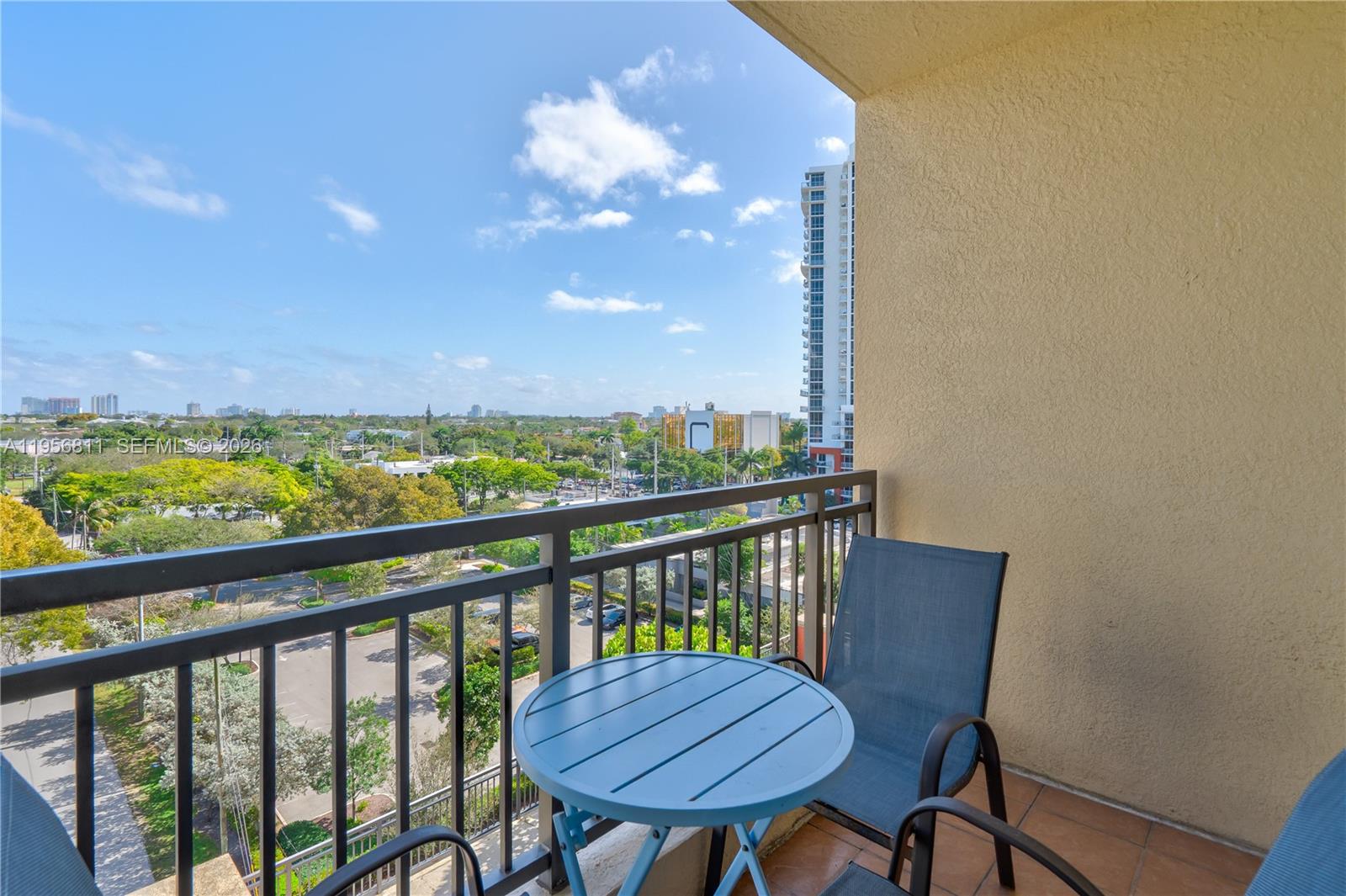 A11956811 Property Photo 21
