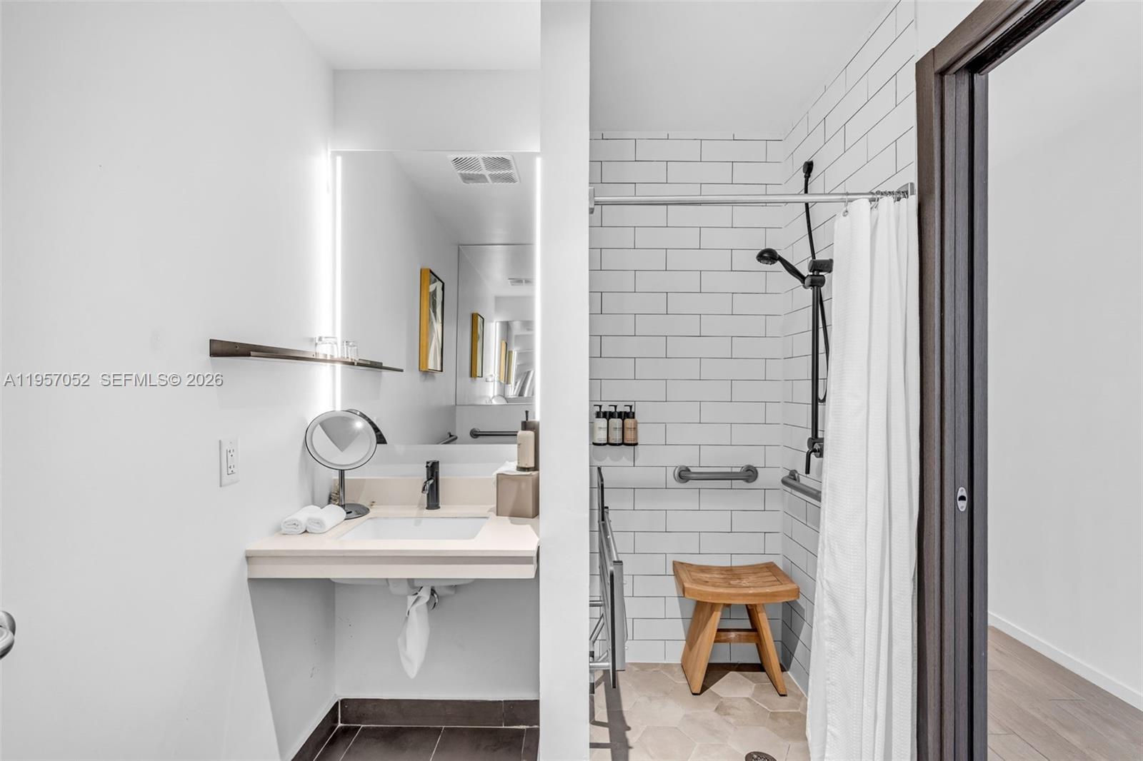 A11957052 Property Photo 20