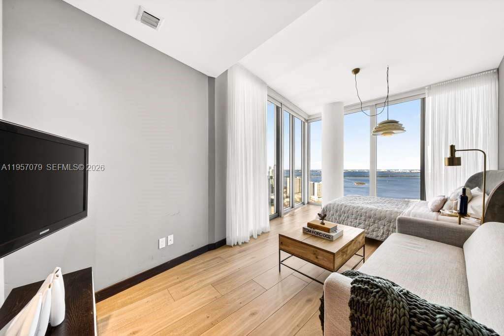 888 Biscayne Boulevard 5508 Property Photo 21