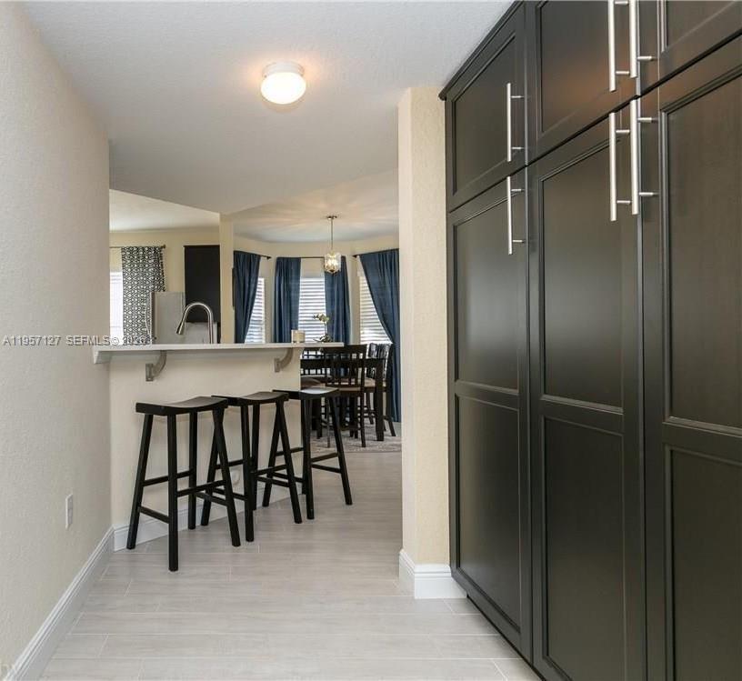 A11957127 Property Photo 2