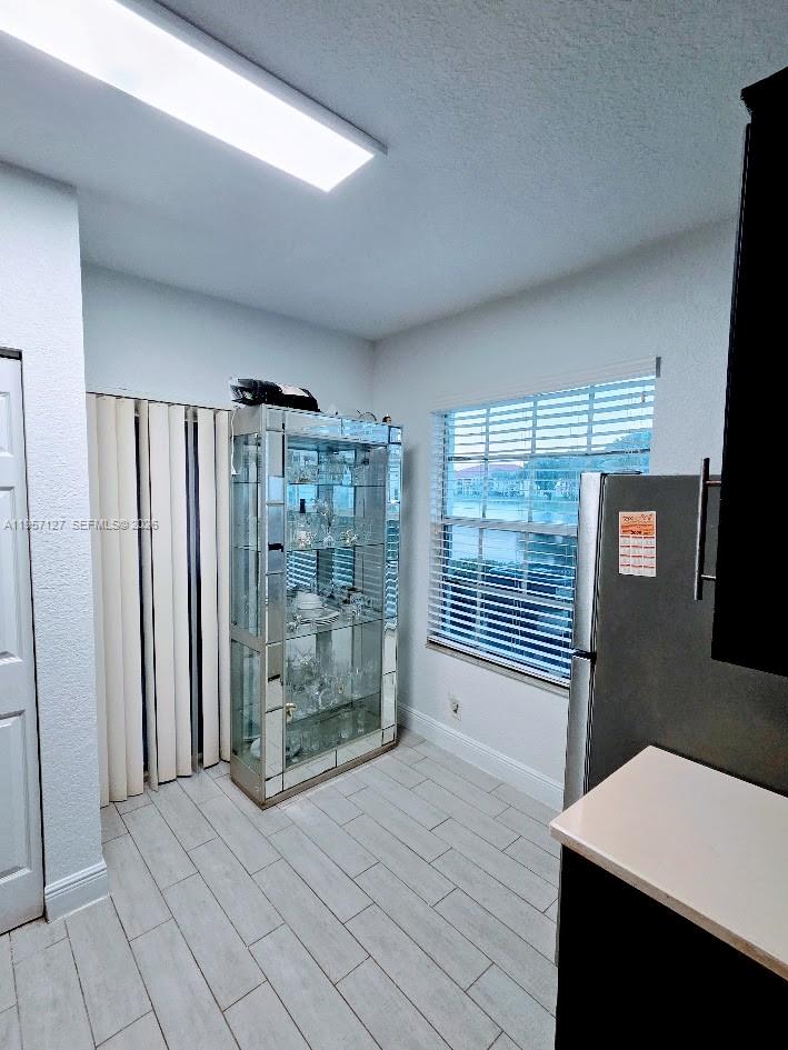 A11957127 Property Photo 5