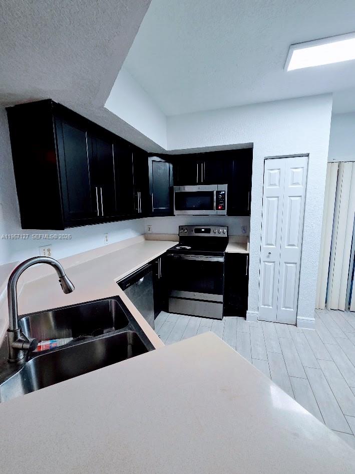 A11957127 Property Photo 10