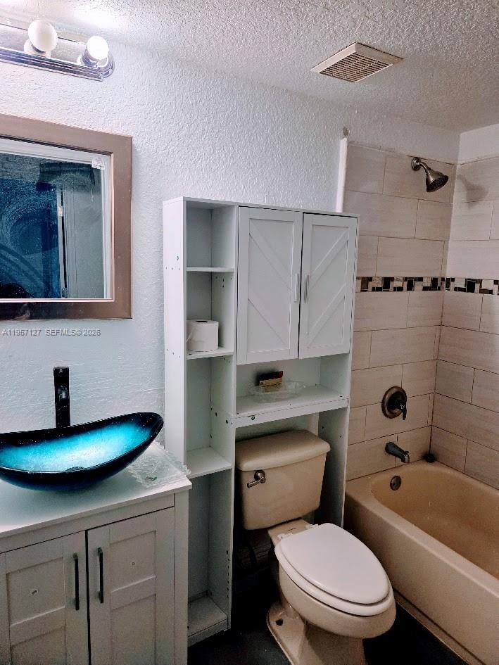 A11957127 Property Photo 16